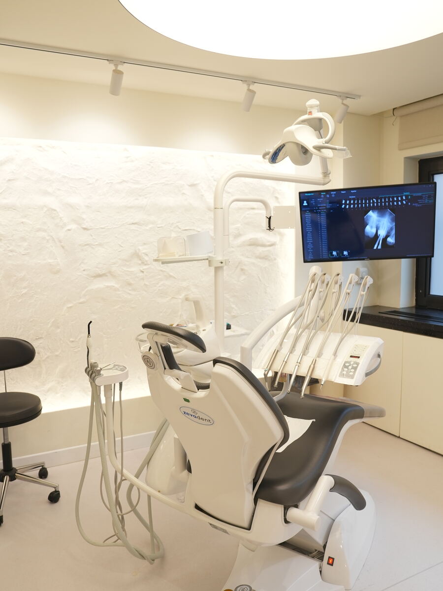 Positive Dental 82